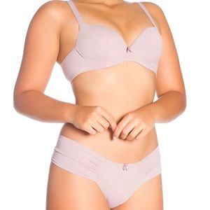 Mocha Lingerie Set. Large BUST 39 WAIST 32 HIP 42.